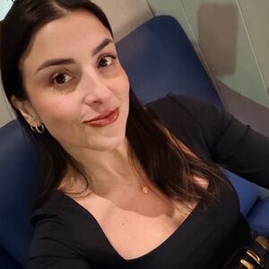 Meet your Posher, Ada